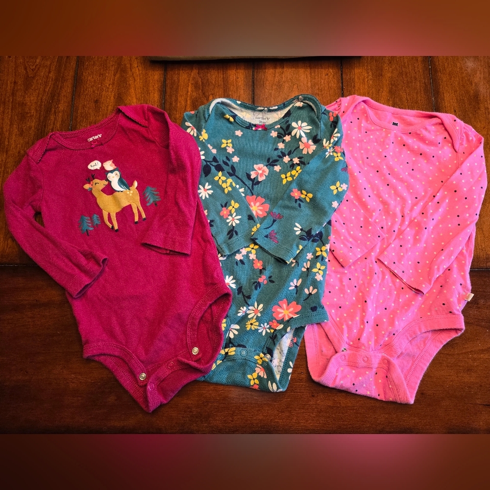 Baby girls Long sleeve onesies 18 Months,  3 Onesies